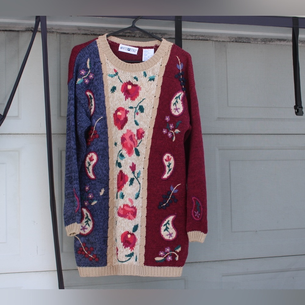 White Stag Small Sweater